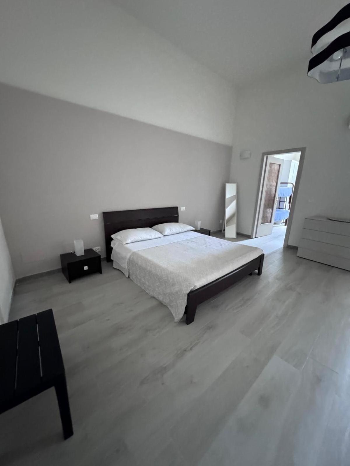 Jonia Apartments Giarre Kültér fotó