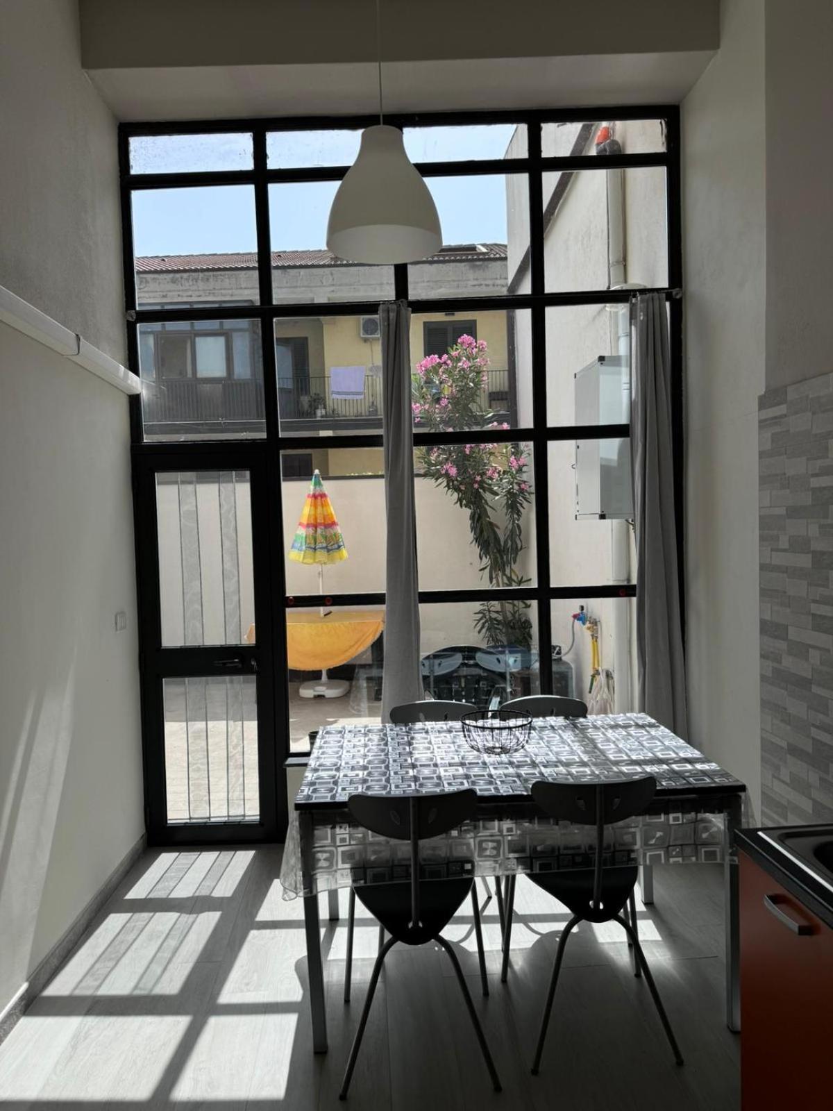 Jonia Apartments Giarre Kültér fotó