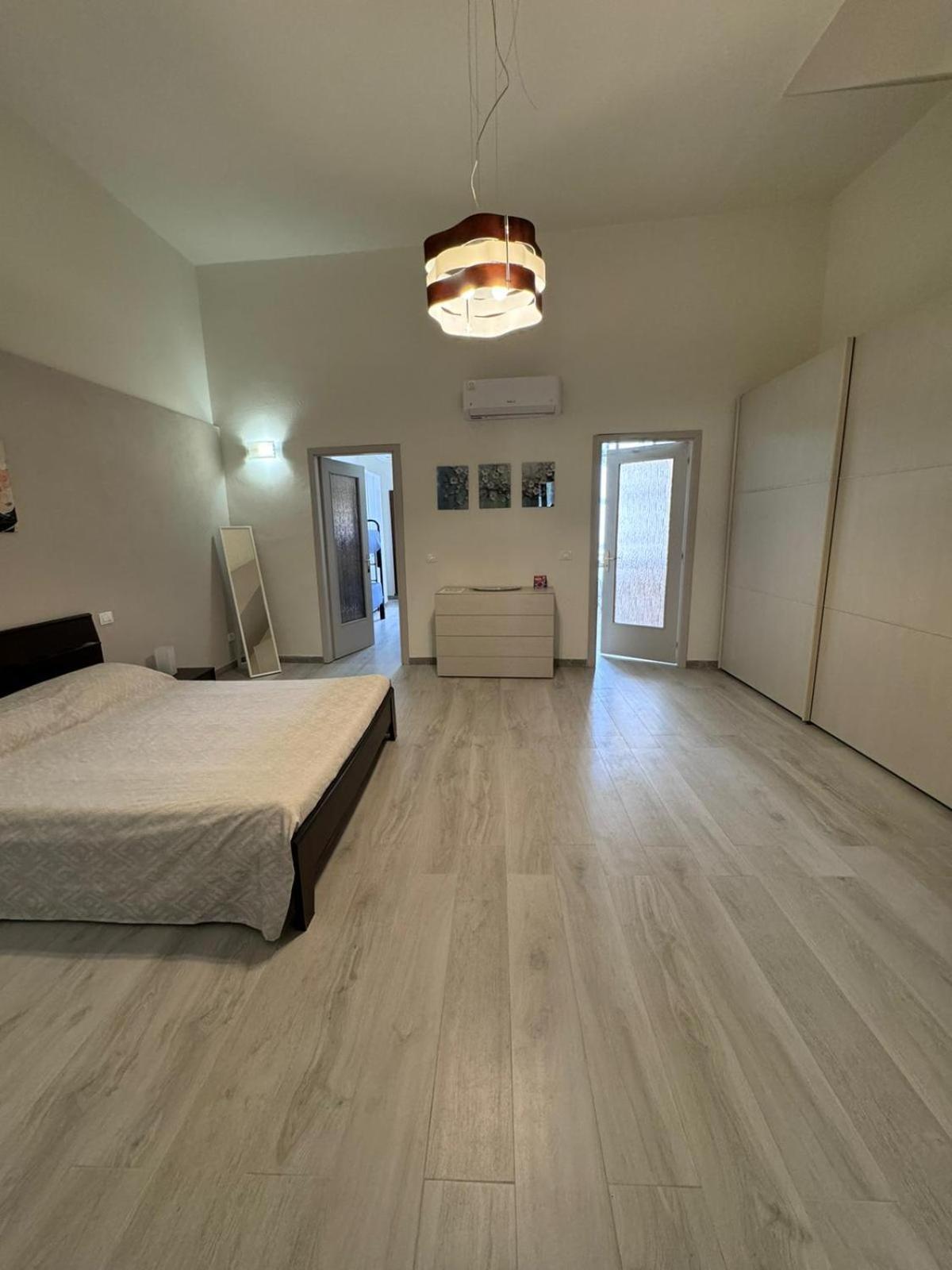 Jonia Apartments Giarre Kültér fotó